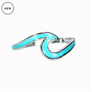 NWT - Pura Vida Enamel Wave Ring